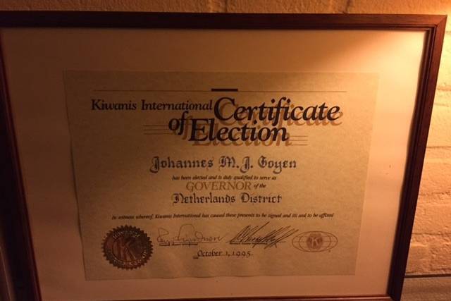 Een van de certificaten van Kiwanis - Afbeelding 3 van 3