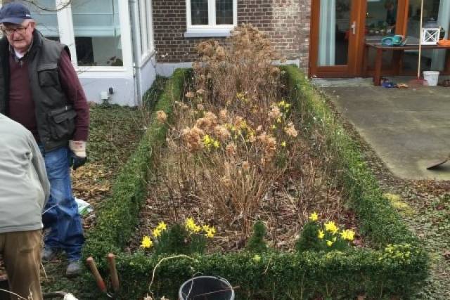 kiwanis-en-nl-doet-maart-2015-168 - Afbeelding 2 van 11