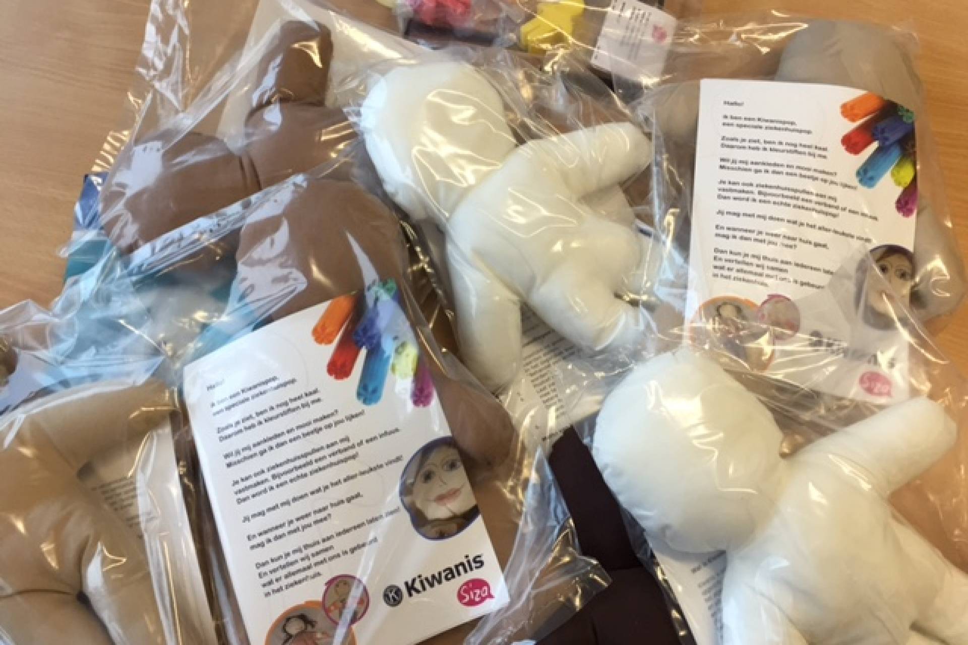 kiwanispoppen-bij-zuyderland-ziekenhuis-205