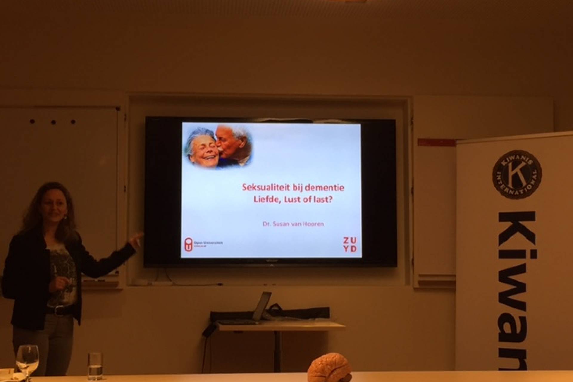 presentatie-susan-seksualiteit-bij-dementie-liefde-lust-of-last-236