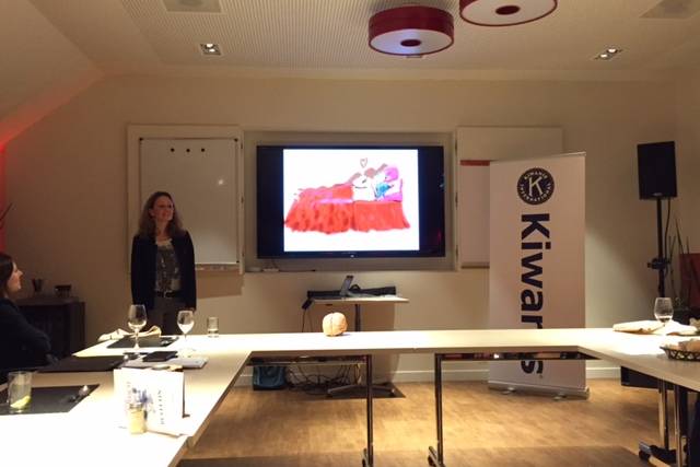 presentatie-susan-seksualiteit-bij-dementie-liefde-lust-of-last-243 - Afbeelding 8 van 9